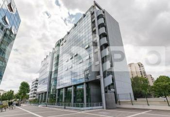 Location bureau (93500) - 1000 m²  à Pantin - 93500