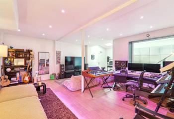 Location bureau Paris 10 (75010) - 114 m²  à Paris 10 - 75010