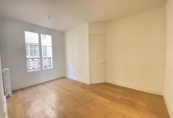 Location bureau Paris 10 (75010) - 39 m²  à Paris 10 - 75010