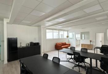 Location bureaux - Métro 9 Charonne  à Paris 11 - 75011
