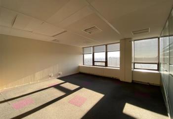 Location bureaux Tour Montparnasse, accès sécurisé et 4 ascenseurs  à Paris 14 - 75014