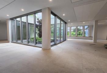 Location bureaux, proche métro Bir-Hakeim et tour Eiffel  à Paris 15 - 75015