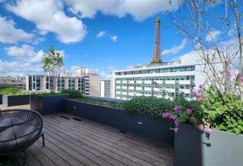 Location bureaux, proche métro Bir-Hakeim et tour Eiffel  à Paris 15 - 75015