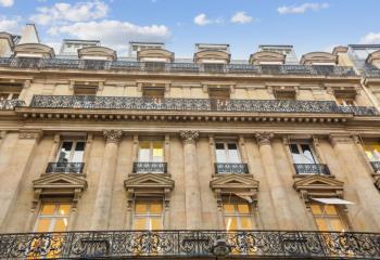Location bureaux - Proche Métro Iéna et Trocadéro  à Paris 16 - 75016