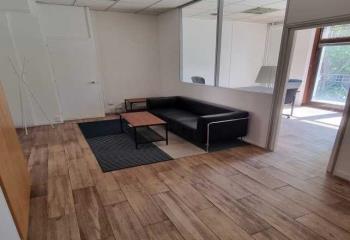 Location bureau Paris 17 (75017) - 75 m²  à Paris 17 - 75017