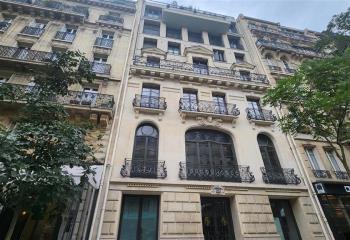 Location bureaux, proche des transports, immeuble haut de gamme  à Paris 17 - 75017