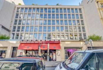 Location bureaux à - Proche Avenue George V - Accès métro  à Paris 8 - 75008