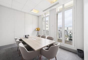 Bureaux à louer - Avenue Hoche, proche métro  à Paris 8 - 75008