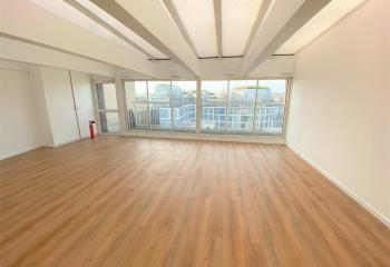 Location bureau - Avenue Franklin Delano Roosevelt, proche métro  à Paris 8 - 75008