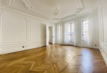 Location bureaux - Proximité Métro Poissonnière  à Paris 9 - 75009