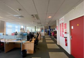 Location bureau (64000) - 355 m²  à Pau - 64000