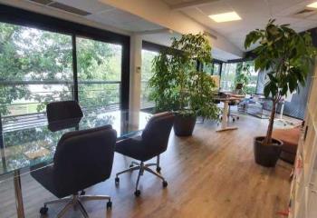 Location bureau (64000) - 271 m²  à Pau - 64000