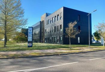 Bureaux à louer à - Proche Total et Terega - Accès autoroute  à Pau - 64000