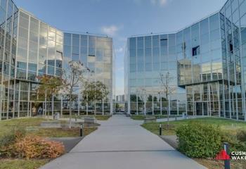 Location bureaux - Proche rocade A630, Tram B et Aéroport Mérignac  à Pessac - 33600