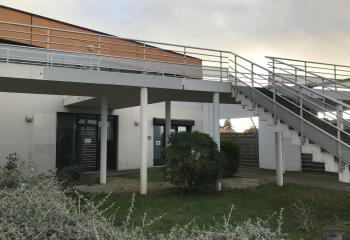 Location bureaux - Proximité Centre Commercial Leclerc et périphérique D13  à Pornic - 44210