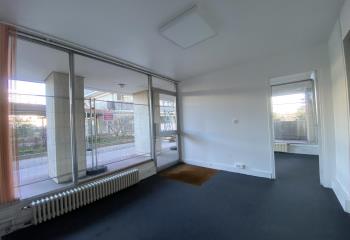 Location bureau (92800) - 50 m²