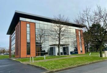 Location bureaux - Proximité A4, A34 et D944