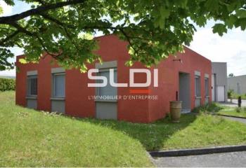 Location bureaux - Proche périphérique et gare SNCF  à Rillieux-la-Pape - 69140