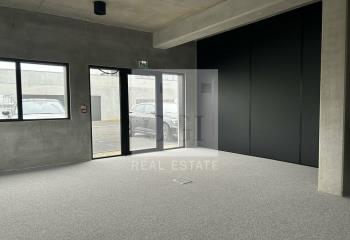 Location bureaux - Proche A6 et A42, Zone Industrielle du Perica  à Rillieux-la-Pape - 69140