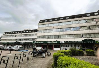 Location bureaux - Proche RER D, autoroute A6 et RN7  à Ris-Orangis - 91130