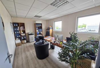 Location bureau Roissy-en-Brie (77680) - 63 m²