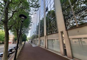 Location bureaux - Proche Métro Avenue de Bretagne  à Rouen - 76000