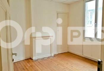 Location bureau (22000) - 590 m²