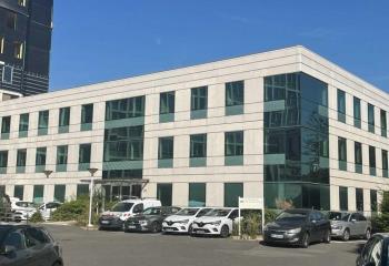 Location bureaux - Proche A86, A1, RER Stade de France  à Saint-Denis - 93200