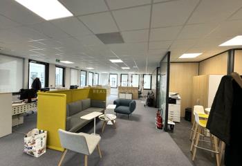 Location bureaux Châteaucreux - Proche tramway et gare SNCF  à Saint-Étienne - 42000