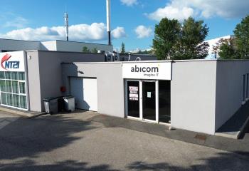 Location bureaux - Proche technopôle et Zenith, accès A72  à Saint-Étienne - 42000
