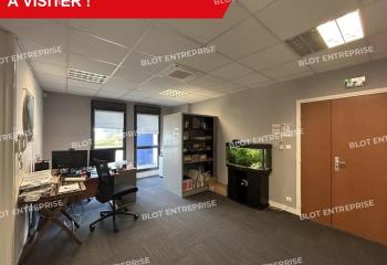 Location bureaux - Proche ligne de bus  à Saint-Herblain - 44800
