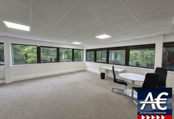 Location bureau proche de la route de Vannes  à Saint-Herblain - 44800