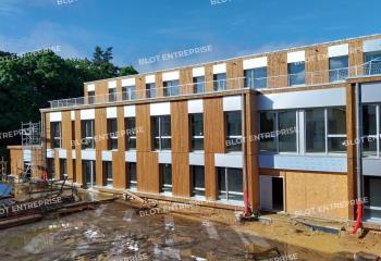 Location bureaux - Proche accès 4 voies  à Saint-Jacques-de-la-Lande - 35136