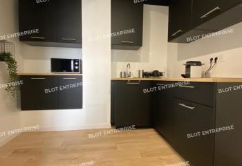 Location bureau Rennes Sud - Proche métro ligne B et rocade Ouest  à Saint-Jacques-de-la-Lande - 35136