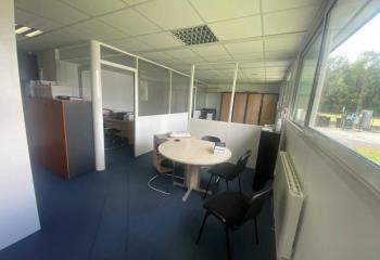 Location bureau Saint-Jean-d'Illac (33127) - 56 m²  à Saint-Jean-d'Illac - 33127