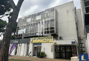 Location de bureaux avenue Eugène Donadeï  à Saint-Laurent-du-Var - 06700