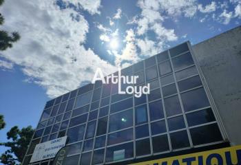 Location bureau (06700) - 107 m²  à Saint-Laurent-du-Var - 06700
