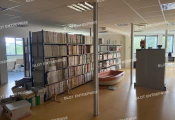 Bureaux à louer à - Proche grands axes  à Saint-Malo - 35400