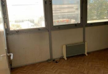 Location bureaux - zone d'activité - A43