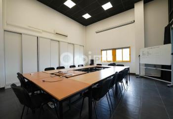 Location bureaux - Proche D75, D311 et A43