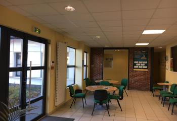 Location bureaux - Proximité Gare SNCF  à Saint-Quentin - 02100