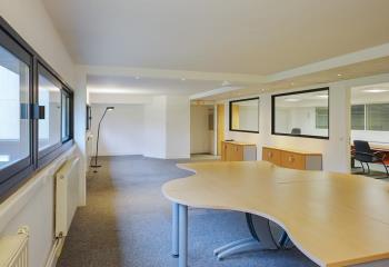 Location bureaux - Proche RER B