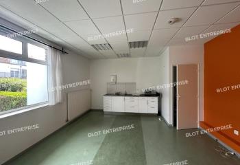 Location bureau - Proximité ligne de bus et accès 4 voies  à Saint-Sébastien-sur-Loire - 44230