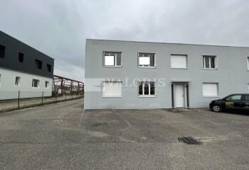 Location bureaux - Proche périphérique  à Saint-Symphorien-d'Ozon - 69360