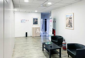 Location bureaux - Proche A4 et Francilienne  à Saint-Thibault-des-Vignes - 77400