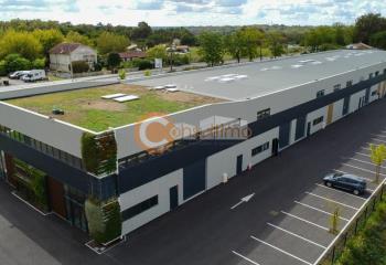 Bureaux à louer à village d'entreprises en exclusivité  à Salleboeuf - 33370