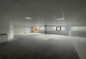 Location de bureaux - accueil téléphonique  à Salleboeuf - 33370