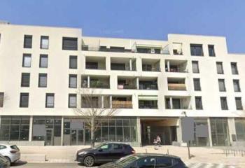 Location bureaux - Proche TER et centre-ville de Lyon  à Sathonay-Camp - 69580