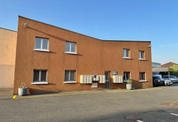 Location bureaux - Proche RER D et A5  à Savigny-le-Temple - 77176