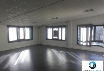 Location bureaux - Proche A480, N87, Tramway C et bus Chrono 6  à Seyssins - 38180